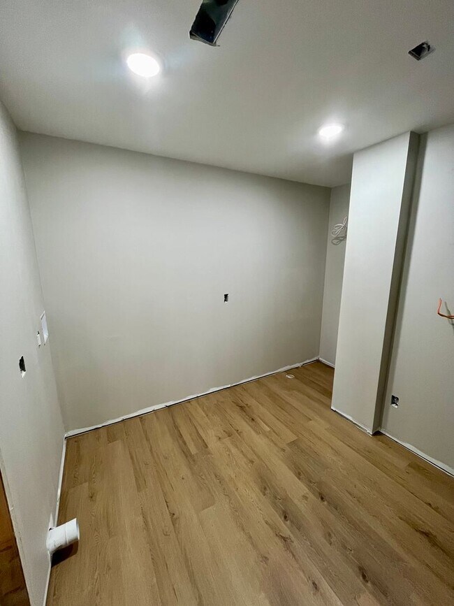 Foto del edificio - S Park 225,239,251