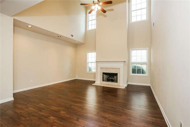 Building Photo - 2128 Copper Ridge Trail NE