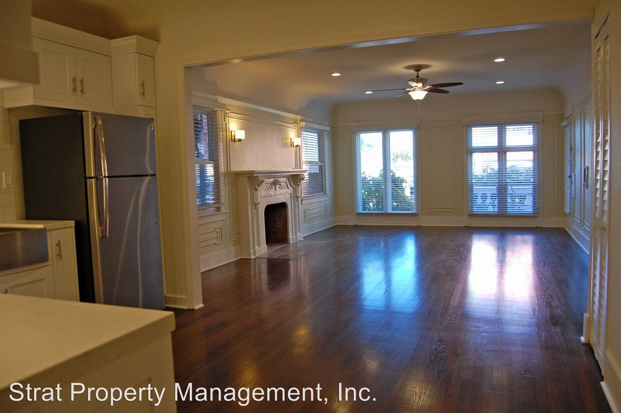Foto principal - 3927 4th Ave