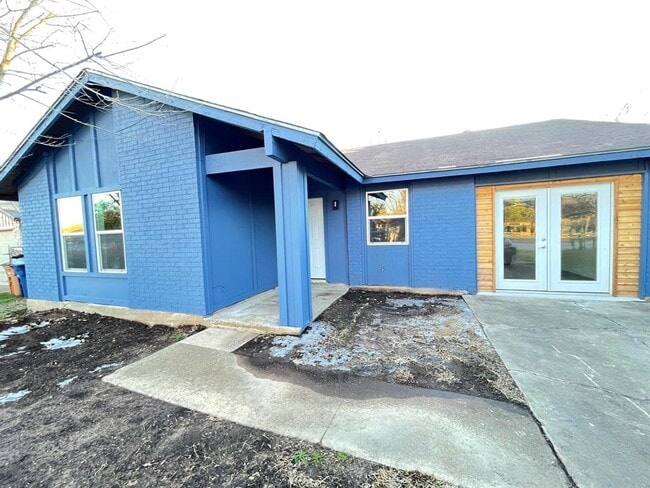 Building Photo - 4709 Lambs Ln