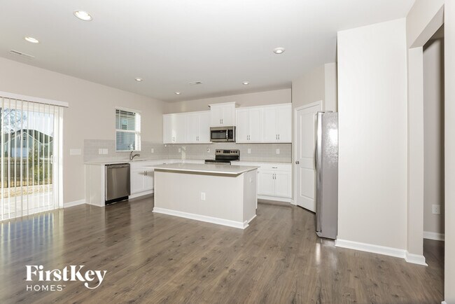 Foto del edificio - 304 Whispering Wind Way