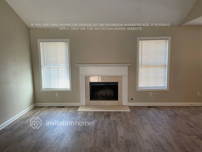 Building Photo - 186 Sandstone Pl