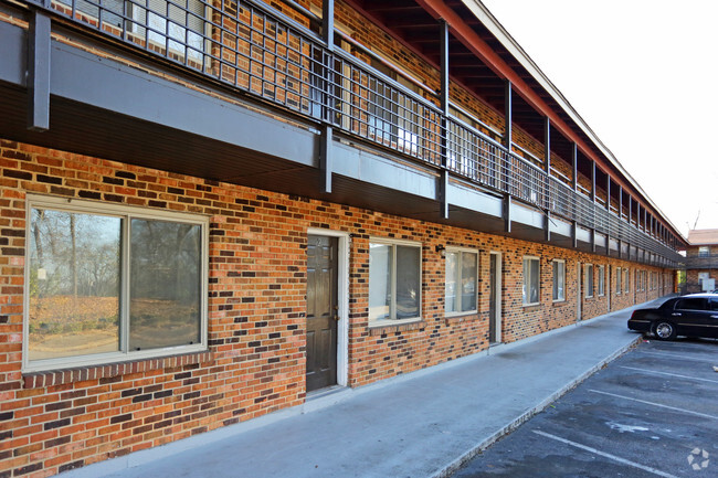 Building Photo - Avignon Terrace Apartments