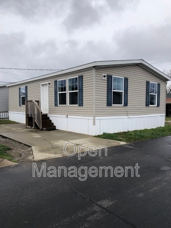 Foto del edificio - 2700 Brookpark Rd