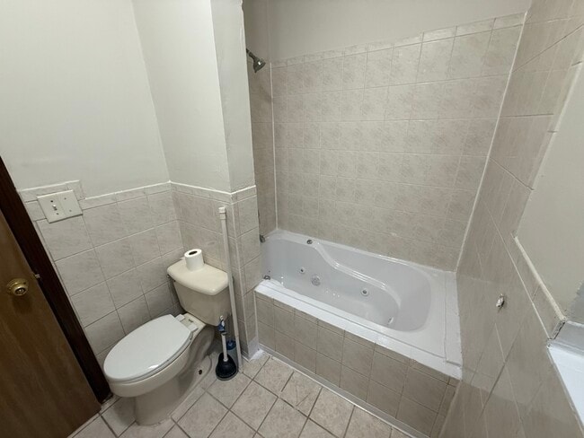 Foto del edificio - 2136 S Homan Ave