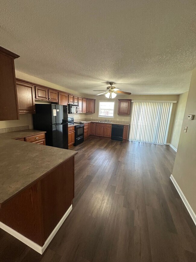 Foto del edificio - 2810 Jefferson St