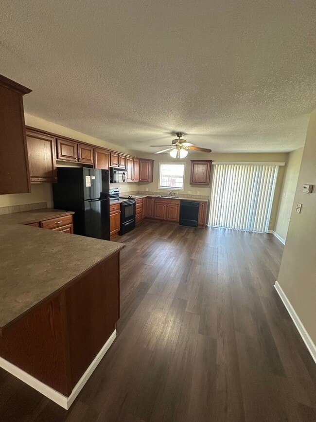 Building Photo - 2810 Jefferson St