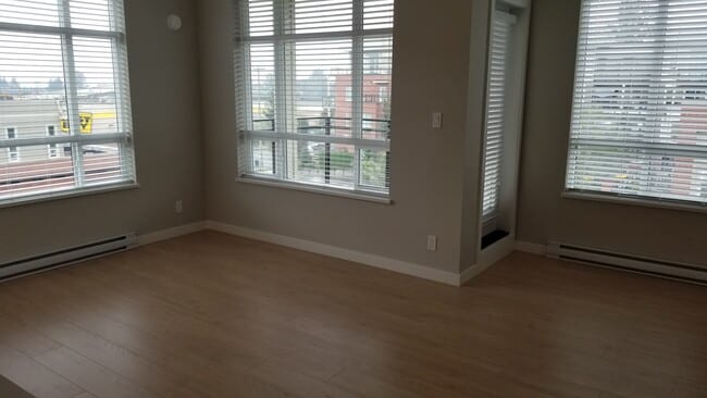 Photo du bâtiment - 20211-20266 66 Ave