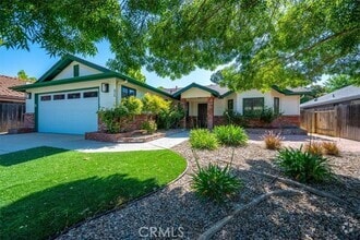 Building Photo - 836 Casals Dr