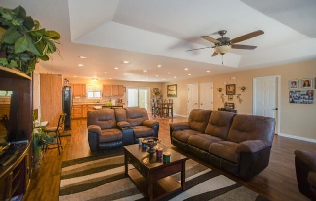 Foto del edificio - 2888 Pine Ridge Dr