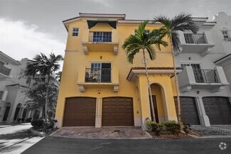 Building Photo - 2508 SW 14th Ave