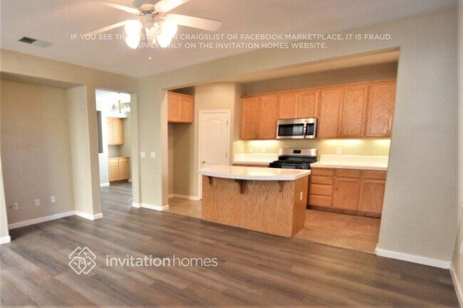 Foto del edificio - 1010 Liberty Dr