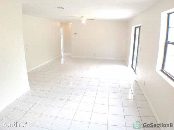 Building Photo - 1231 NW 18th Ct