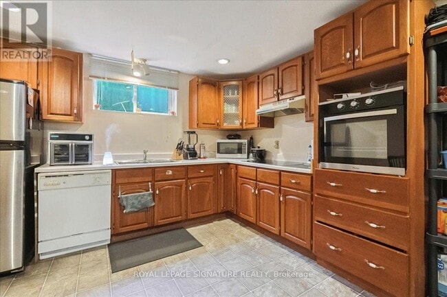 Photo du bâtiment - 6 Grandview Ave