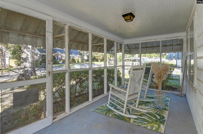 Foto del edificio - 3710 Palmetto Ave