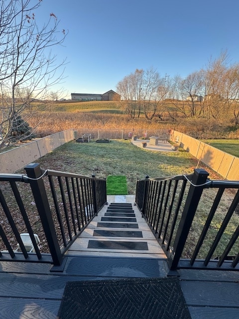 Patio trasero cercado - 4727 W Antelope Dr