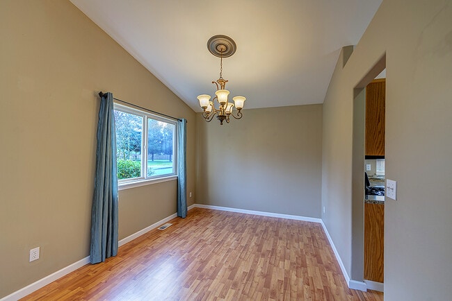 Building Photo - Monroe Two-Story Three Bed, 2.5 Bath