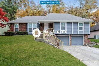 Building Photo - 517 N Clayview Dr