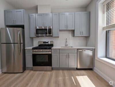 Building Photo - 441 W Belden Ave