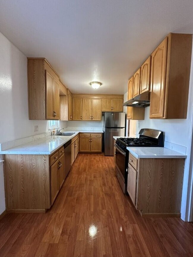 Building Photo - Nor Cal Realty, Inc. - 3 Bedroom 1.5  Bath with 2 car garage