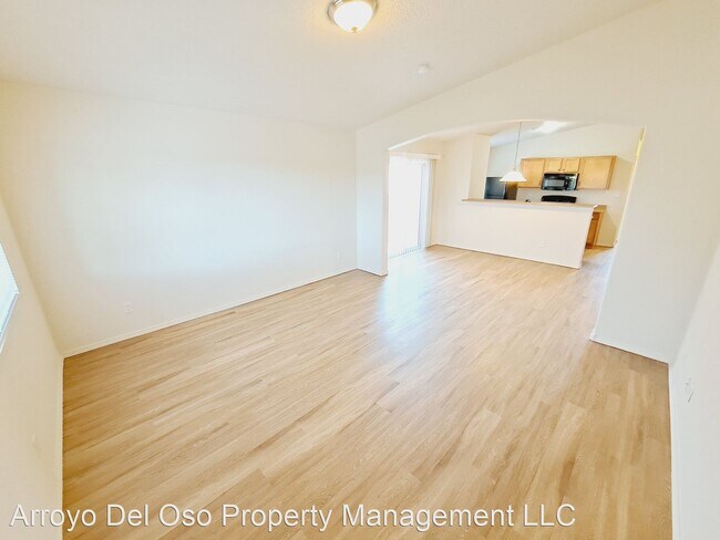Foto del edificio - 3 br, 2 bath House - 1031 Purple Aster Ave SW