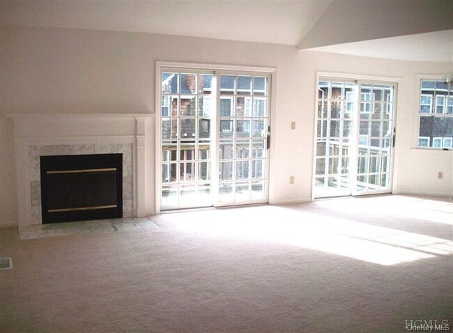 Building Photo - 517 Half Moon Bay Dr