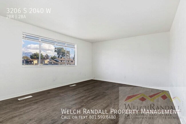 Building Photo - 2 Bed Newly Renovated West Valley Duplex.