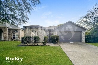Building Photo - 1446 Cross Courts Dr
