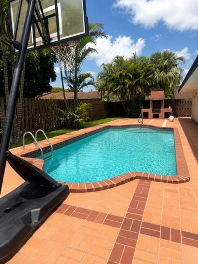 Photo - 13430 SW 99th Terrace, Miami, FL 33186 - 2232 House