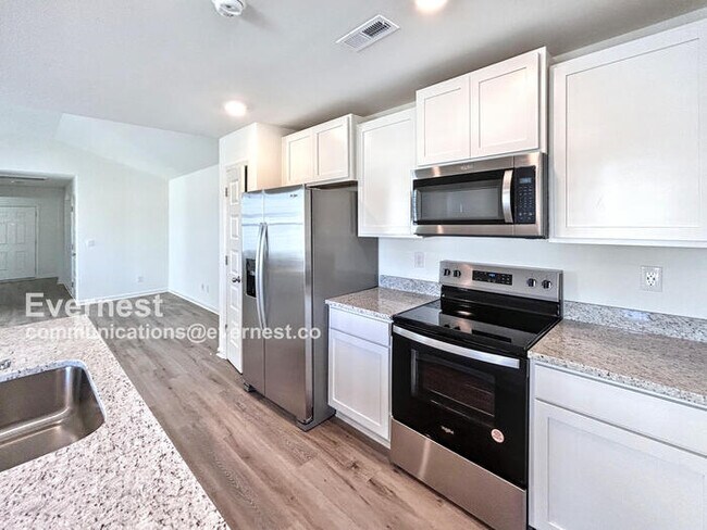 Foto del edificio - 1455 Long Leaf Ln