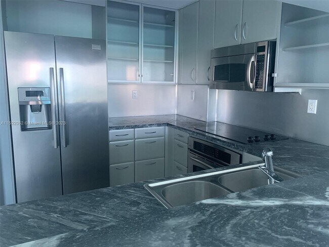 Foto del edificio - 540 West Ave