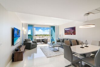 Building Photo - 2950 NE 188th St