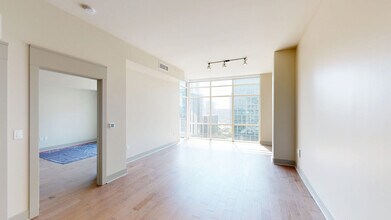 Interior Photo - Ashton Bellevue