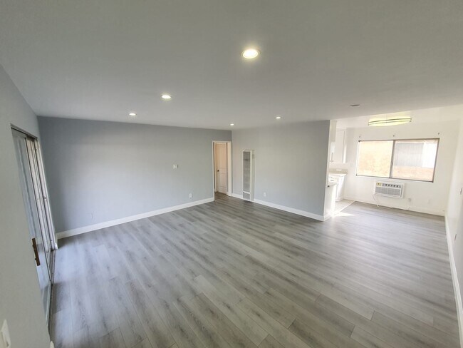 Foto del edificio - 260 S Ave 57 Ave