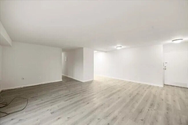 Foto del edificio - 2310 Ewing Ave