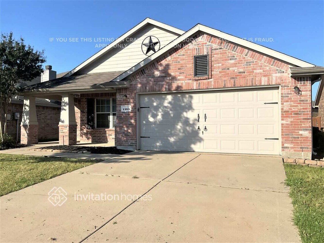 Foto principal - 1105 Johnson City Ave