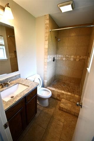 Building Photo - 2625 Fairbrook St