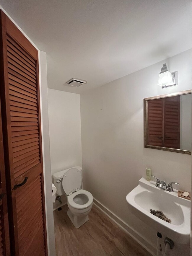 Half Bathroom - 7830 Hampson St