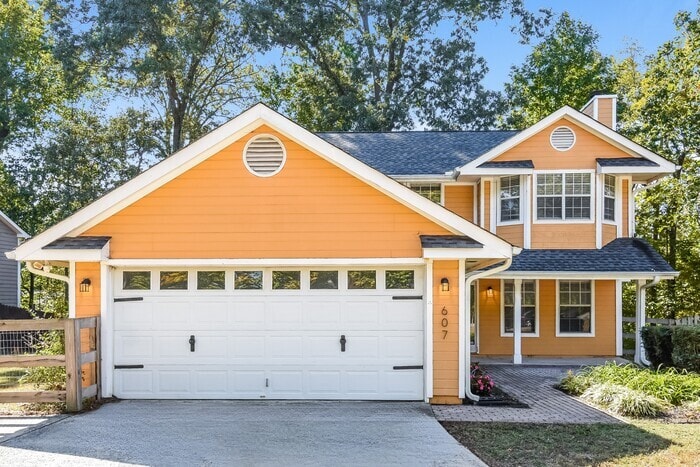 Foto principal - 607 Caliber Ct