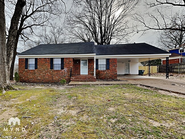 Building Photo - 3281 Whitney Ave