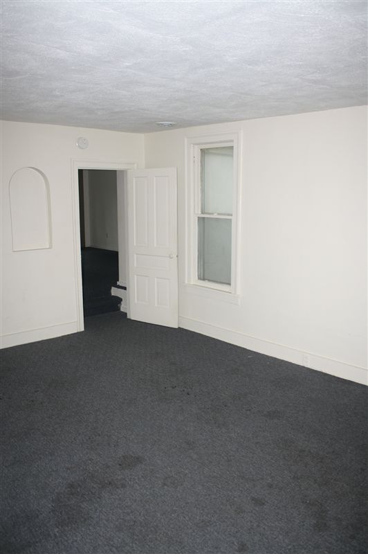 Building Photo - 426 W Park St