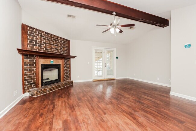 Building Photo - 3860 Priest Lake Dr