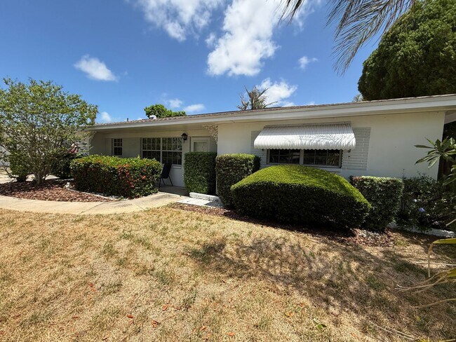 Foto del edificio - Home in Seminole for rent