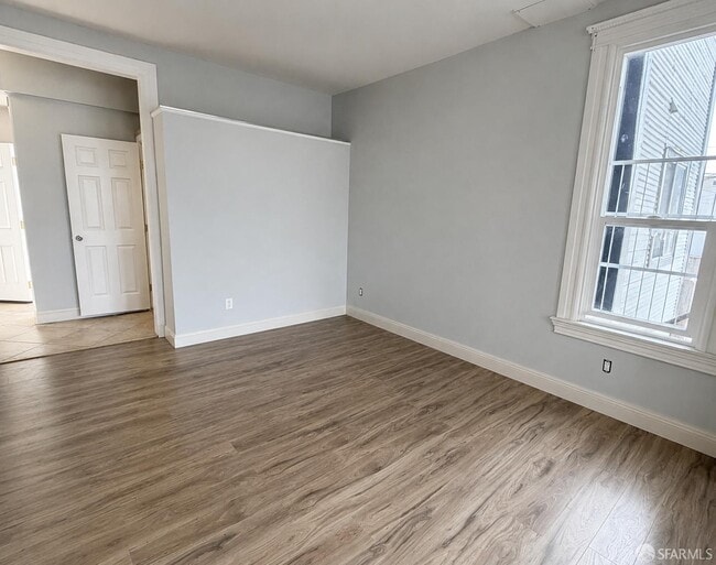 Building Photo - 2206 23rd Ave