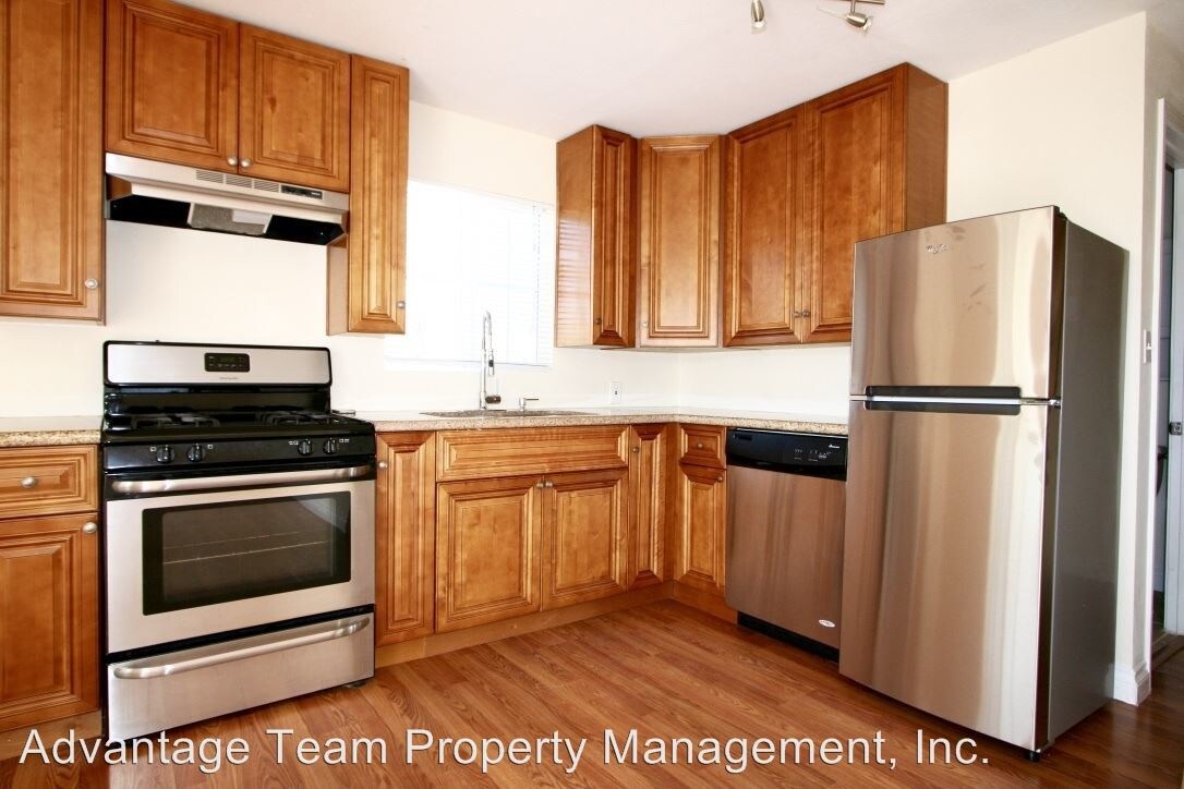 Foto principal - 830 1/2 W Mission Bay Dr