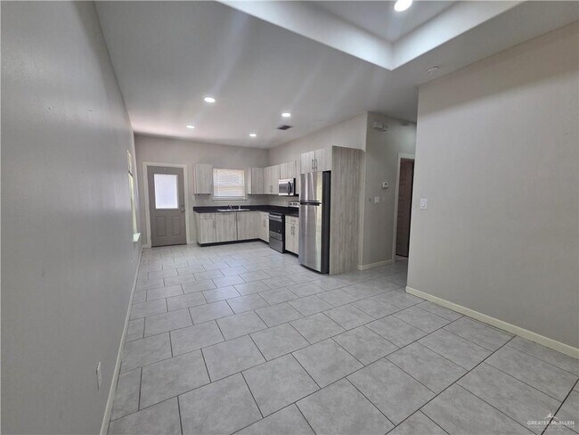 Foto del edificio - 2009 Garden Ridge Dr