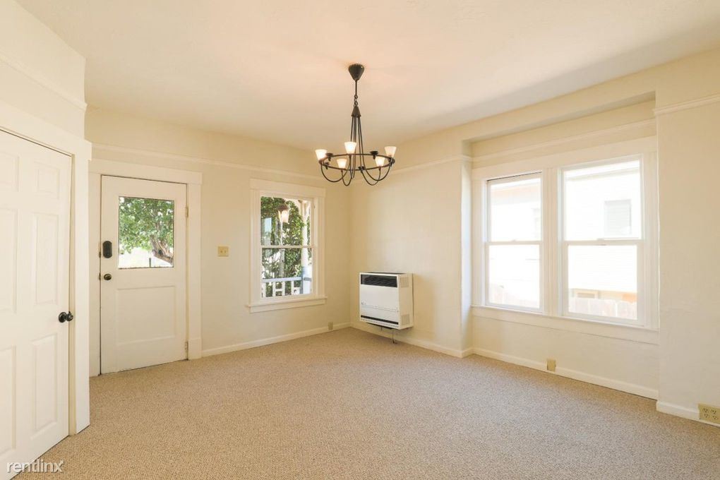 Building Photo - 3 br, 2 bath House - 408 Broadway