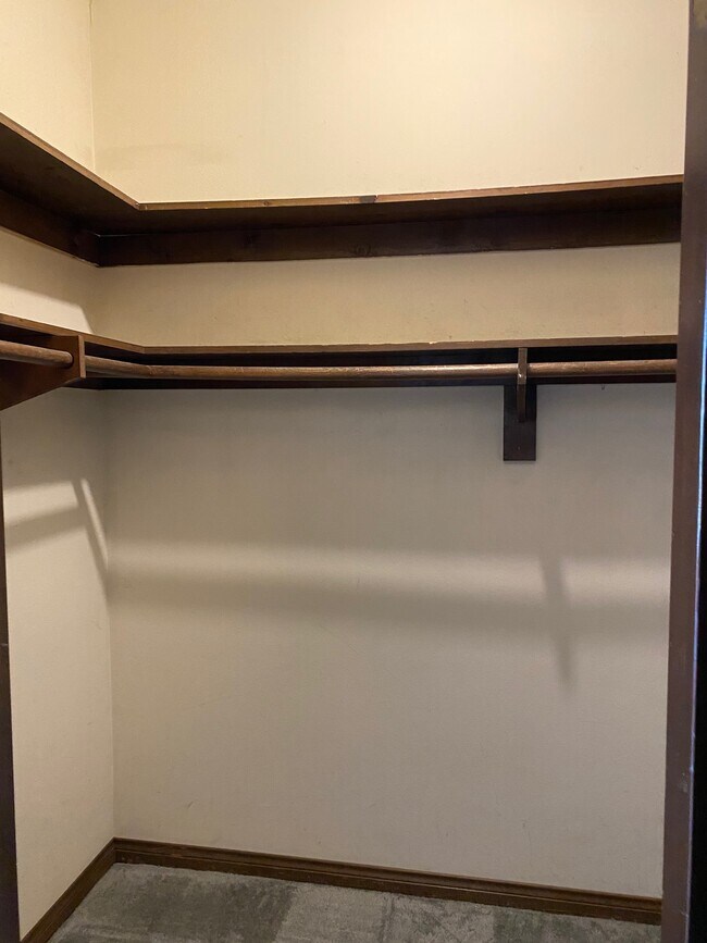 walk in closet - 1812 Overland Ave