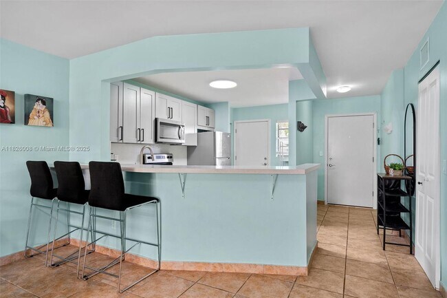 Foto del edificio - 1770 NE 191st St