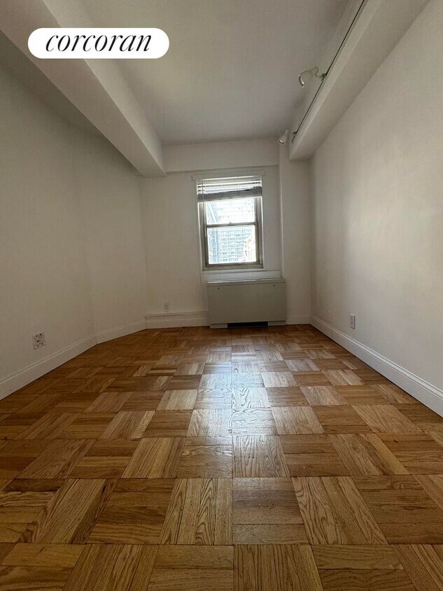 Foto principal - 345 E 56th St